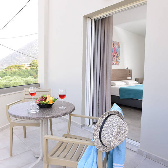 Blue-Horizon-Bali-Apartment-79